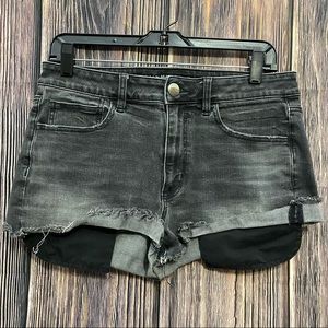 American Eagle | black hi rise Shortie